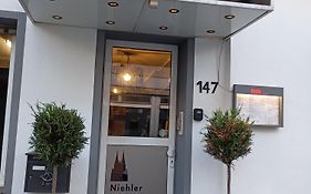Niehler Hotel